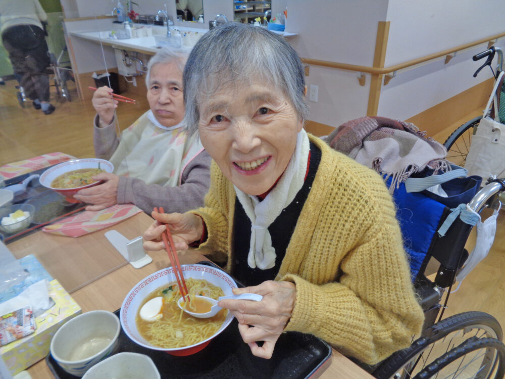 静岡清水区老人ホーム_食事