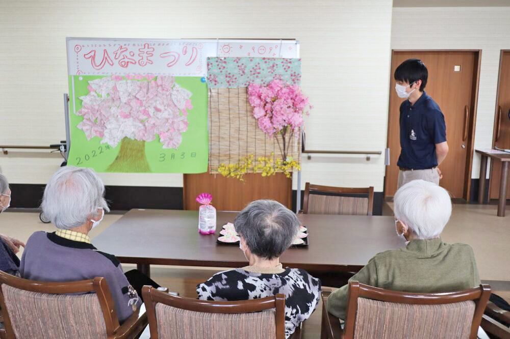 静岡市葵区老人ホーム_ひな祭り