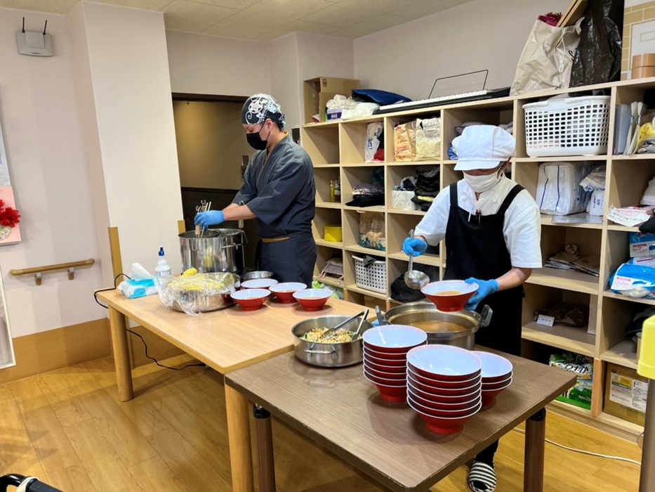 静岡清水区老人ホーム_ラーメン