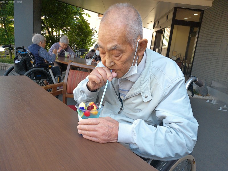 駿東郡長泉町老人ホーム_食事イベント