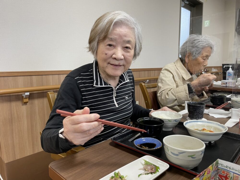 藤枝市デイサービス_アジのなめろうとアジのお刺身