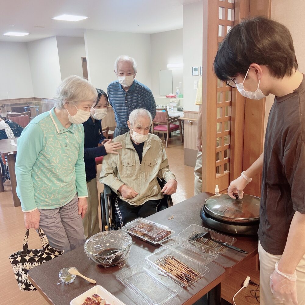 藤枝市老人ホーム_7月石橋亭ひつまぶし