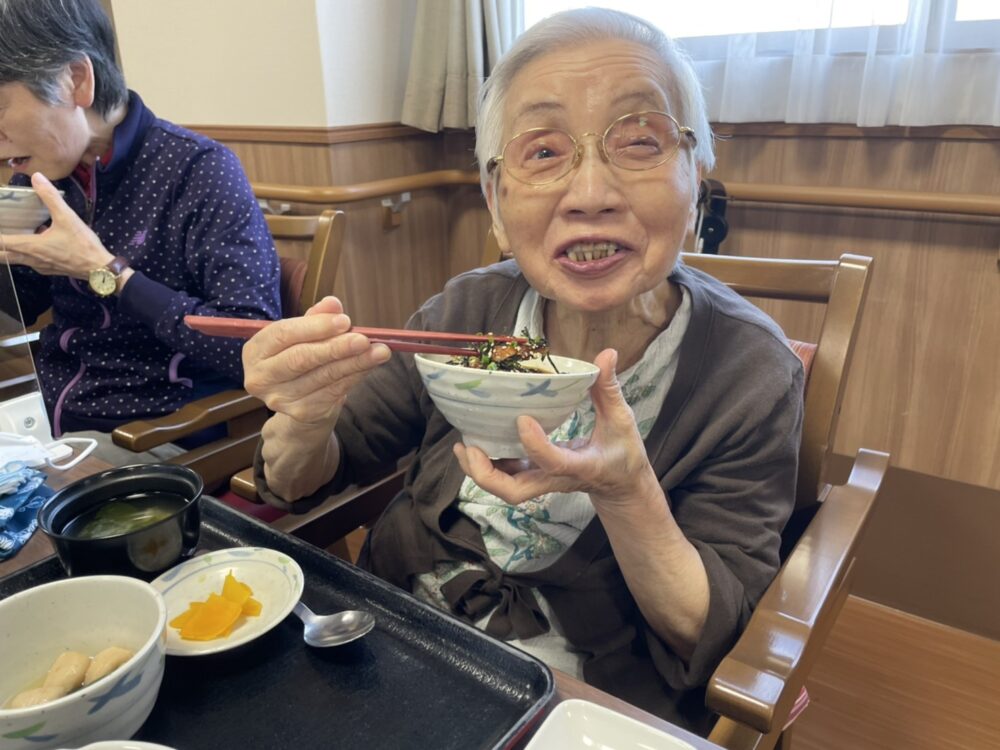 藤枝市老人ホーム_7月石橋亭ひつまぶし