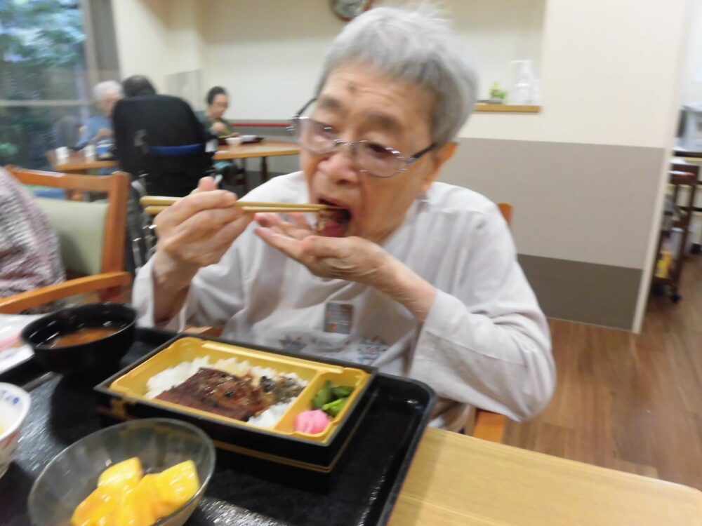 静岡市葵区有料老人ホーム_8月の行事食