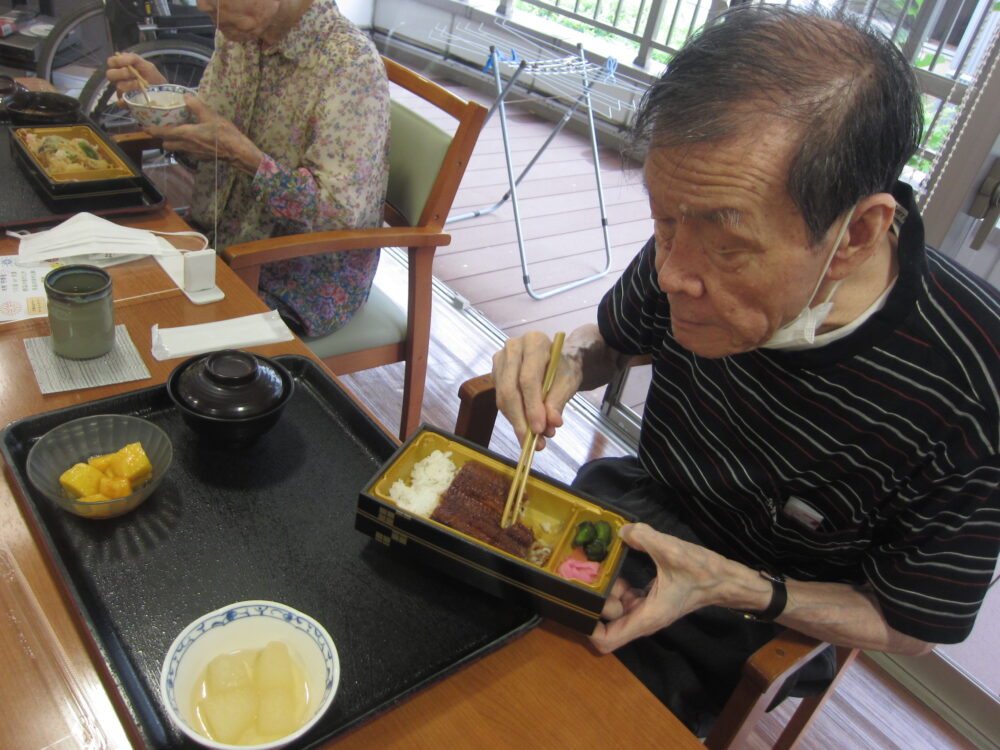 静岡市葵区有料老人ホーム_8月の行事食