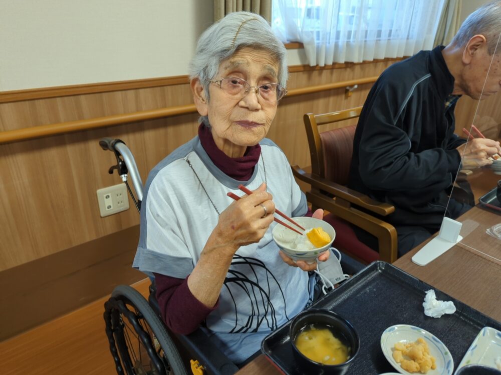 藤枝市デイサービス_だし巻きたまご