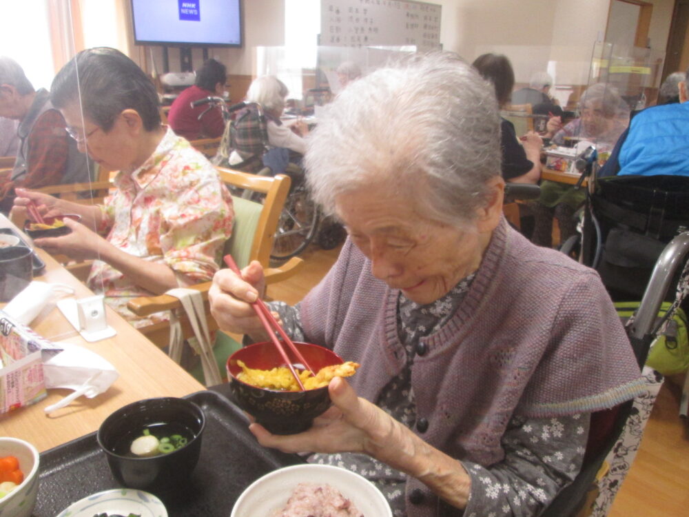 藤枝市老人ホーム_蕎麦打ち