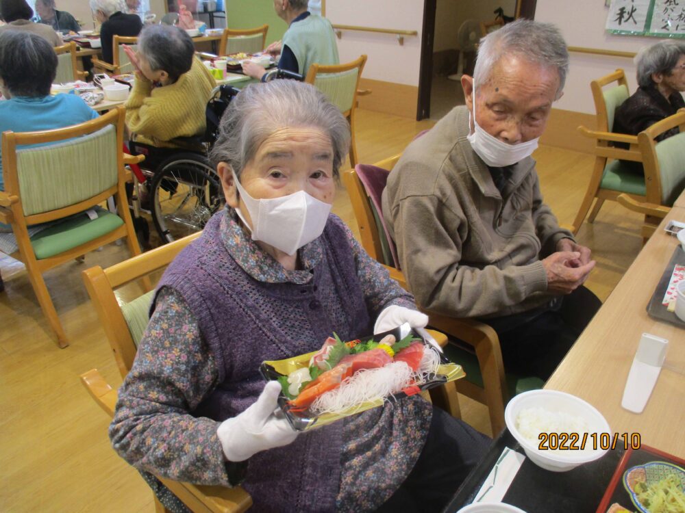 静岡市清水区老人ホーム_食事_刺身