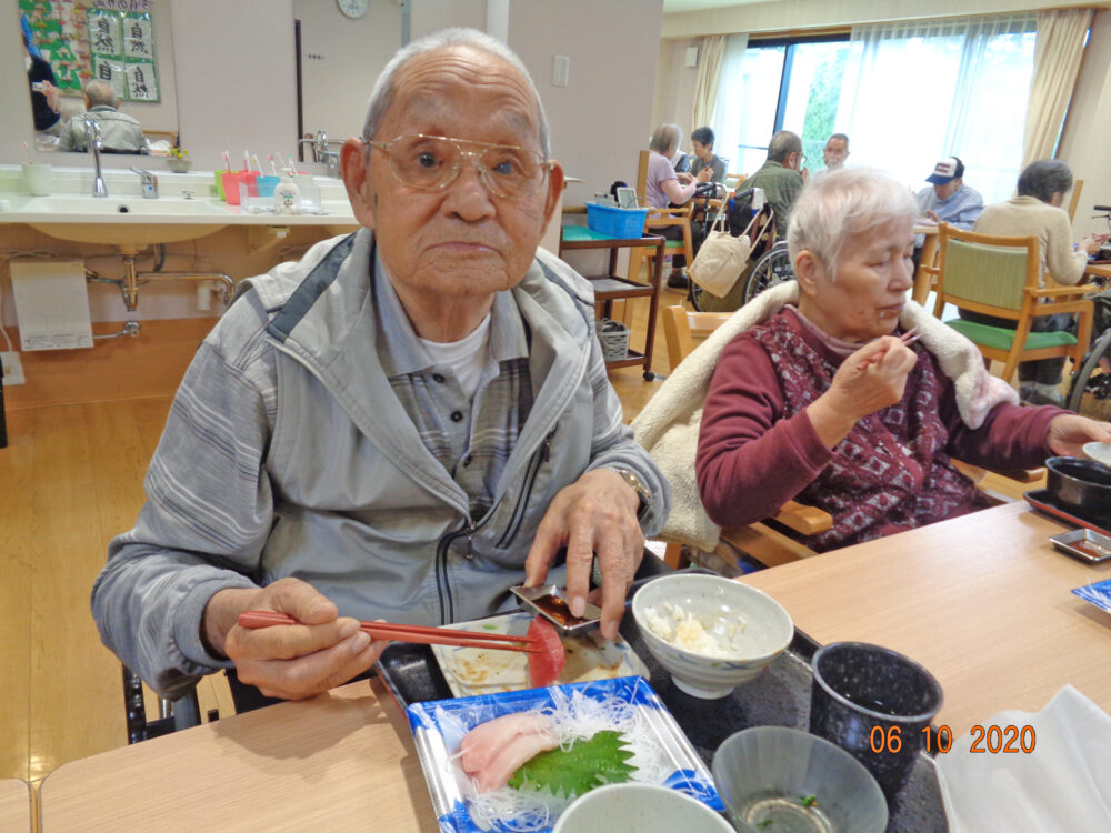 静岡市清水区老人ホーム_夫婦