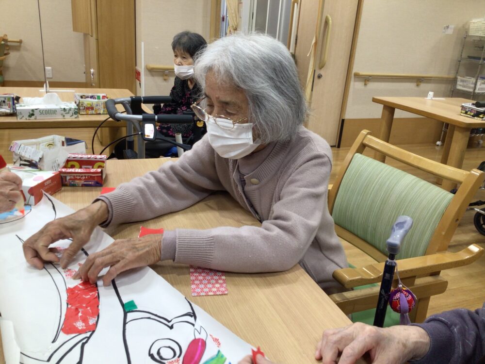 浜松市北区老人ホーム_こいのぼりづくり