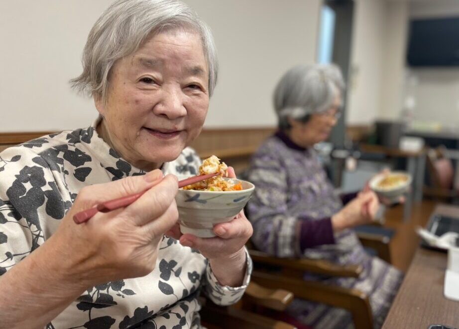 藤枝市老人ホーム_手作り鮭フレーク