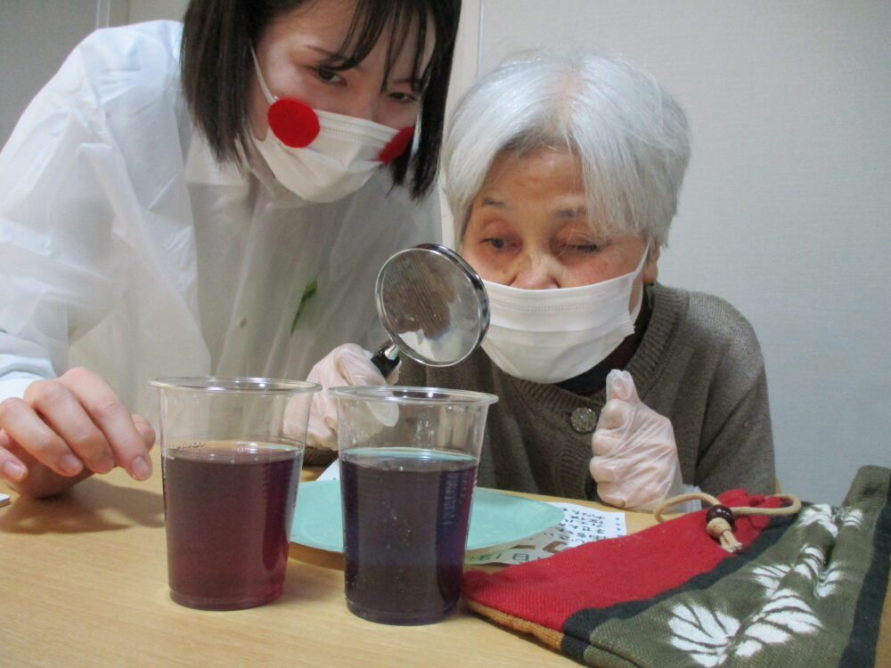 静岡市葵区老人ホーム_サイエンスショーと紫陽花カフェ