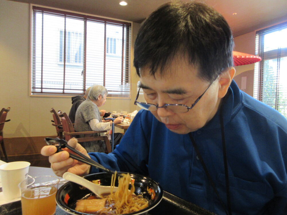 浜松市老人ホーム_麺友会スペシャルラーメン