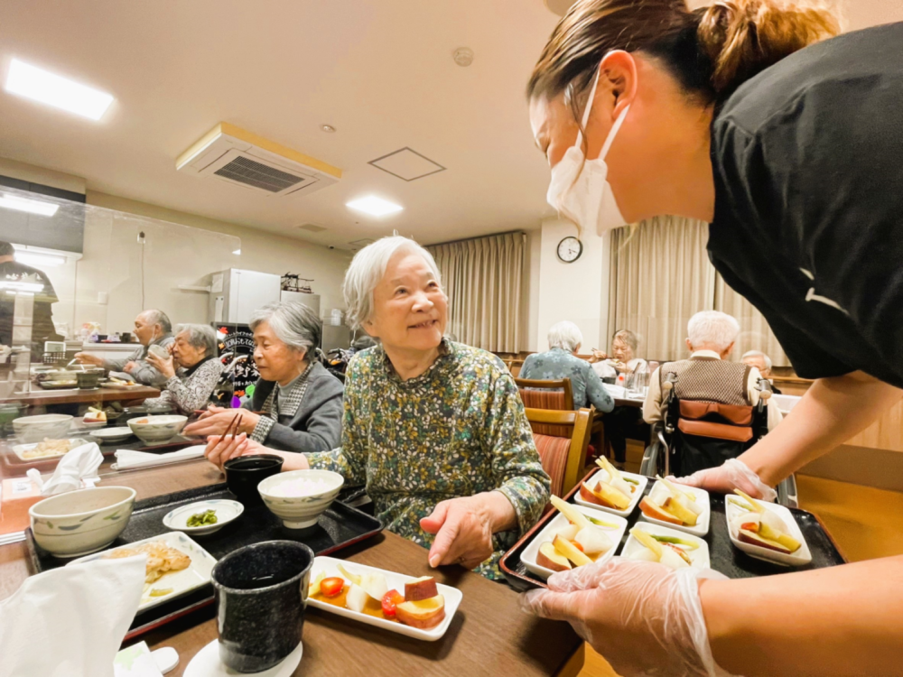 藤枝市老人ホーム_温活秋の彩り温野菜旬の野菜を丸ごと味わおう