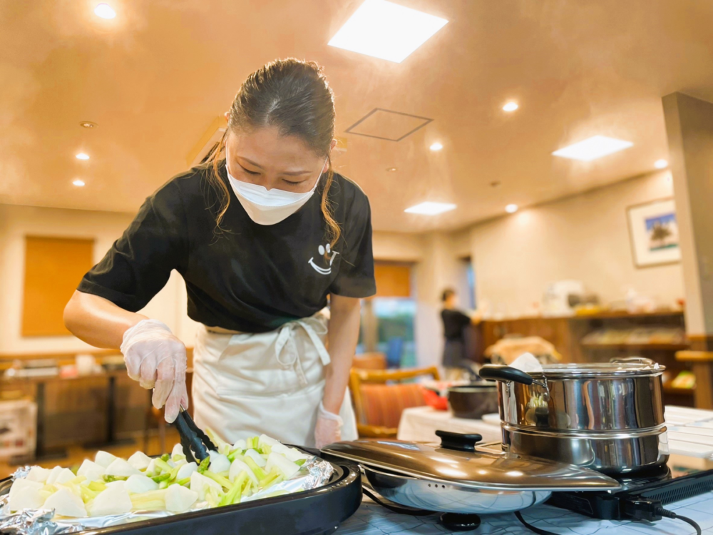 藤枝市老人ホーム_温活秋の彩り温野菜旬の野菜を丸ごと味わおう