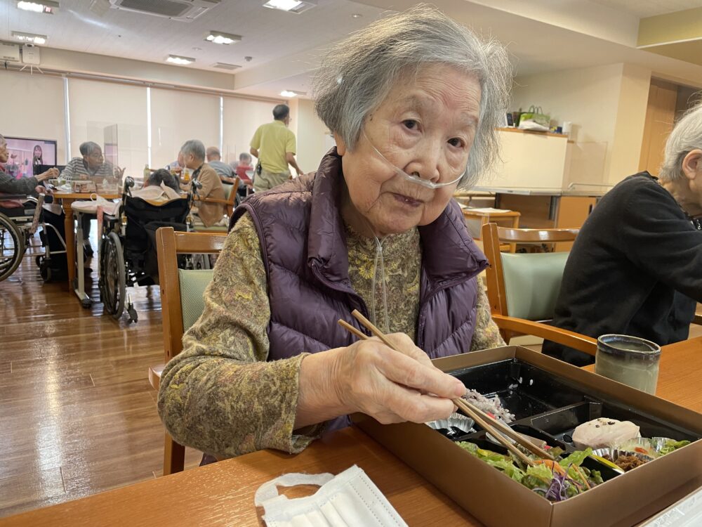 静岡市葵区有料老人ホーム_花水木ランチ「オステリアマツカゼ」のお弁当