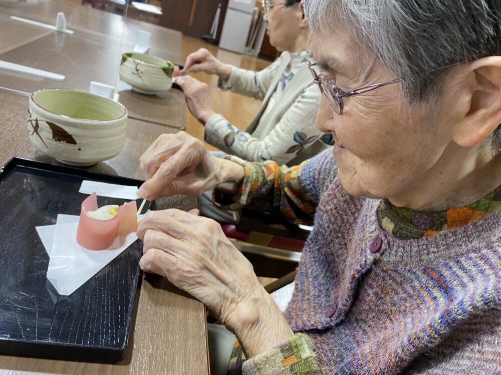 駿東郡長泉町老人ホーム_11月のお茶会