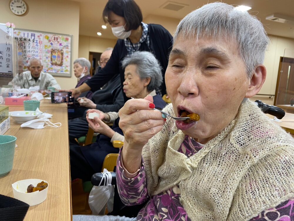 駿東郡長泉町老人ホーム_干し柿