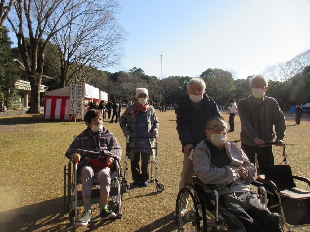 静岡市葵区有料老人ホーム_護国神社へ初詣に行ってきました