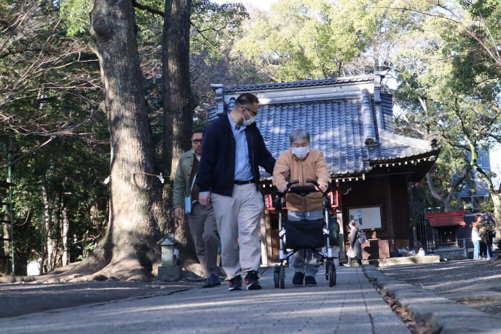 静岡市葵区有料老人ホーム_熊野神社への初詣