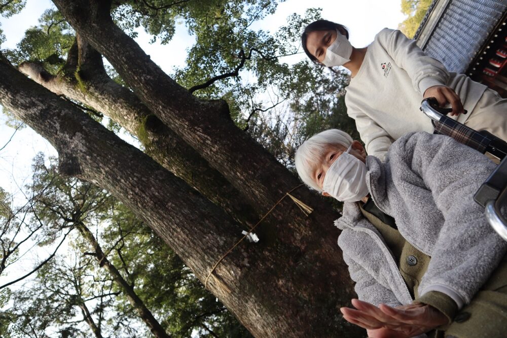 静岡市葵区有料老人ホーム_熊野神社への初詣