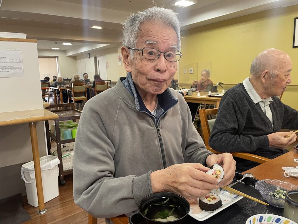 静岡市葵区有料老人ホーム_四季御膳と鬼退治