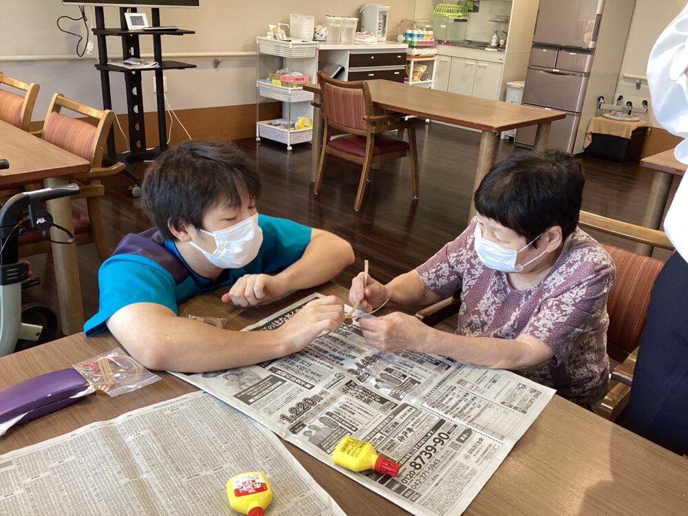 静岡市清水区老人ホーム_クラフトバンド教室3匹の犬が誕生