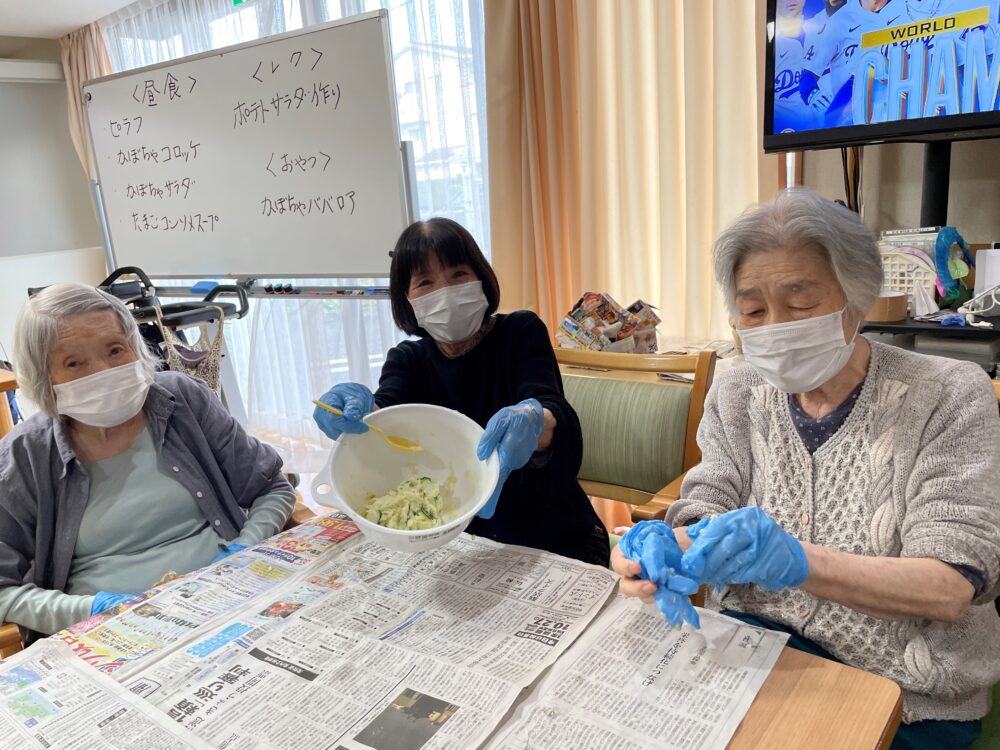 藤枝市老人ホーム_ポテトサラダ作り後編