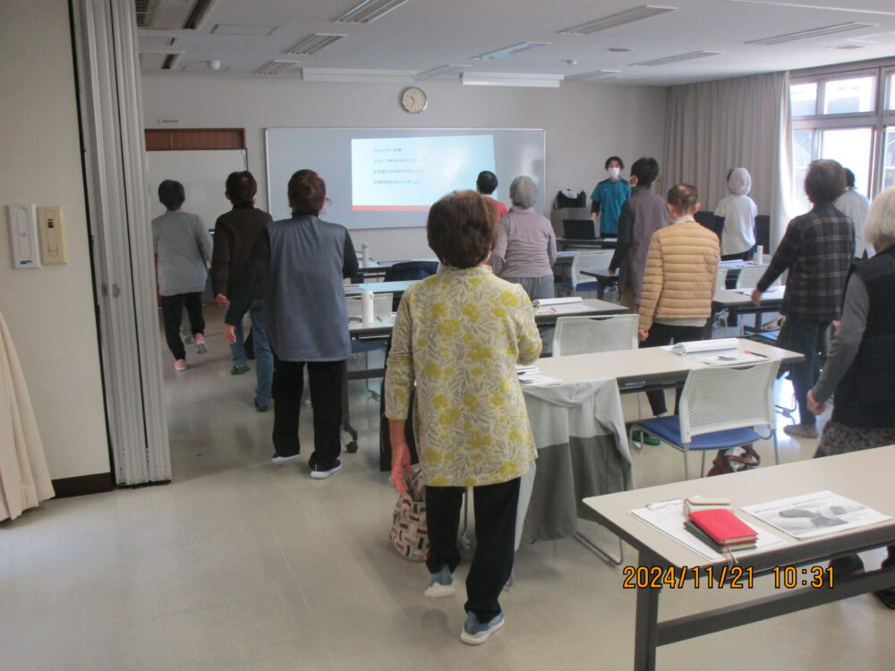 静岡市清水区老人ホーム_戸塚理学療法士による健康寿命i教室n清水北部交流センター