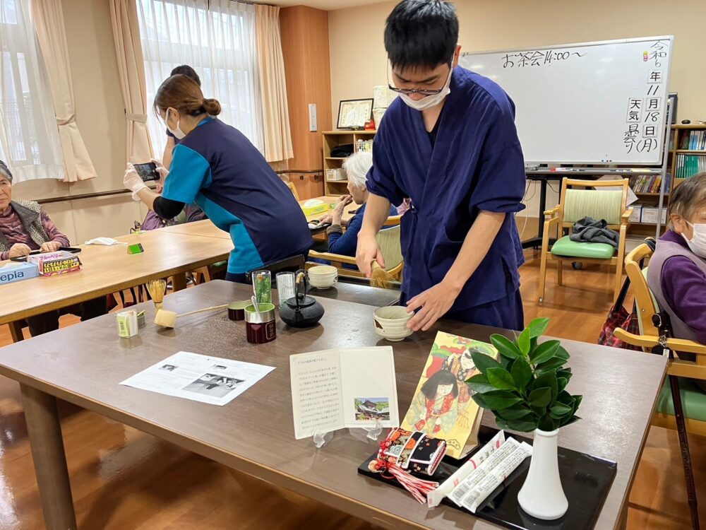 駿東郡長泉町老人ホーム_五感で感じるお茶会懐かしや七五三