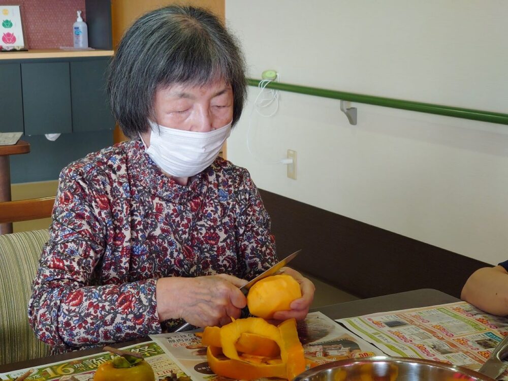 静岡市駿河区有料老人ホーム_干し柿