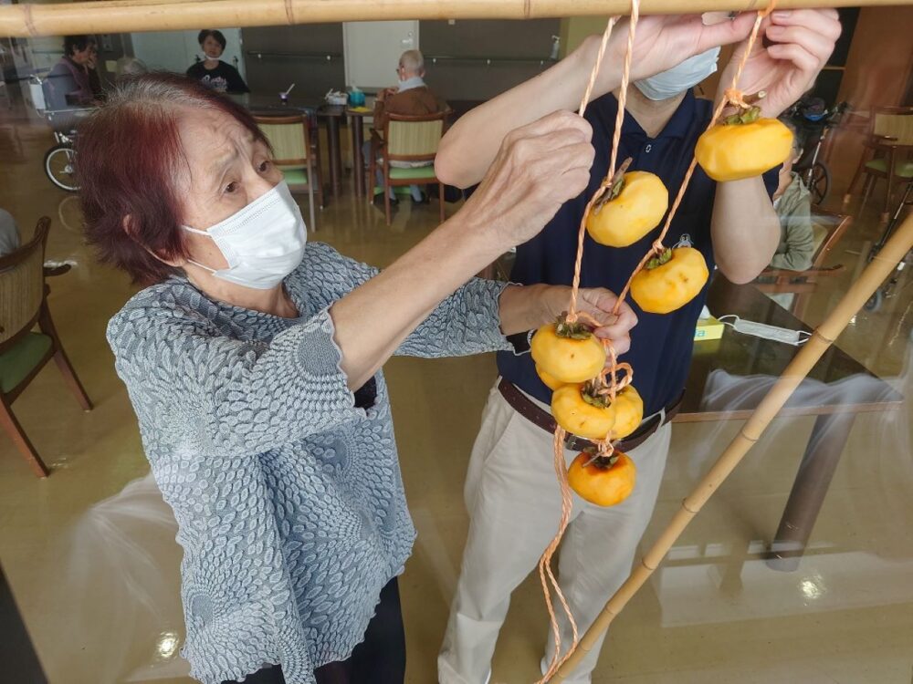 静岡市駿河区有料老人ホーム_干し柿