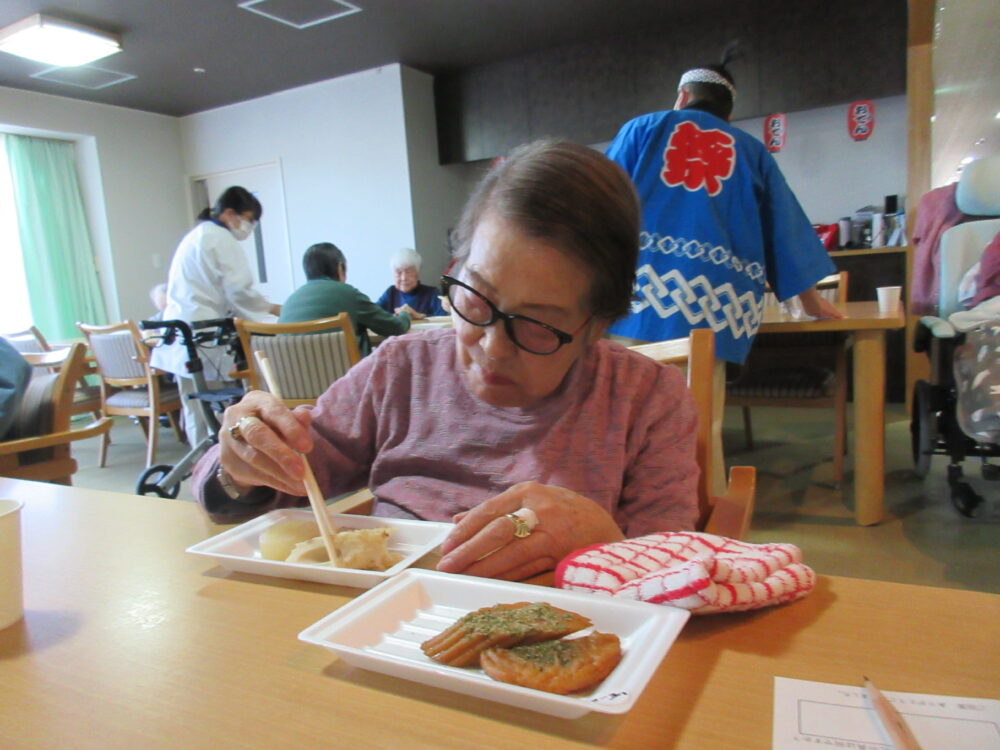静岡市葵区老人ホーム_おでん食べ比べイベント