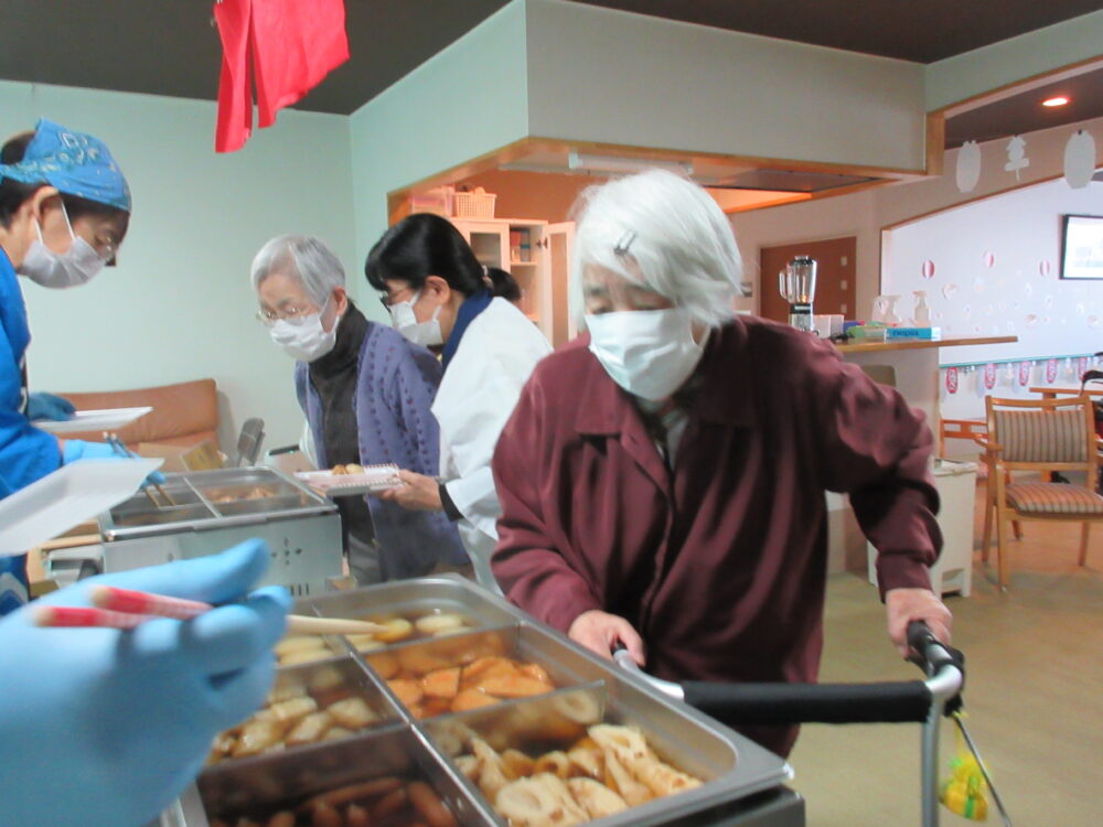 静岡市葵区老人ホーム_おでん食べ比べイベント