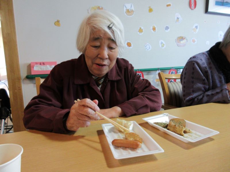 静岡市葵区老人ホーム_おでん食べ比べイベント