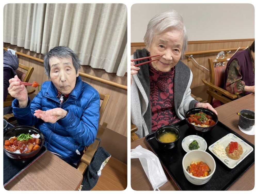 藤枝市老人ホーム_山盛りマグロの漬け丼