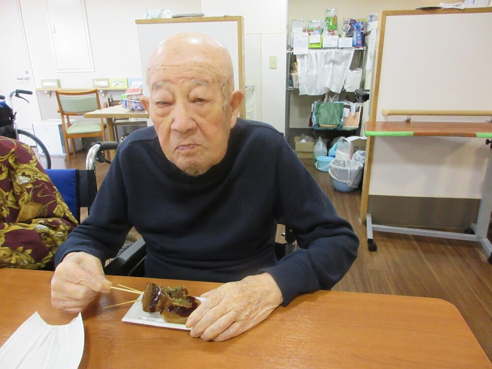 静岡市葵区有料老人ホーム_五感イベントおでん