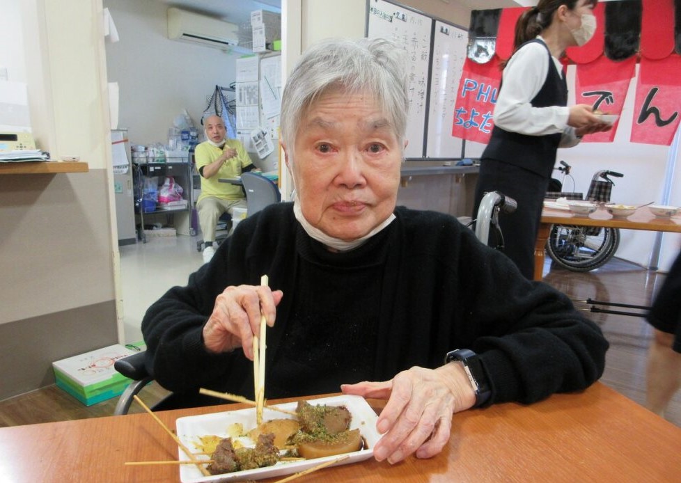 静岡市葵区有料老人ホーム_五感イベントおでん