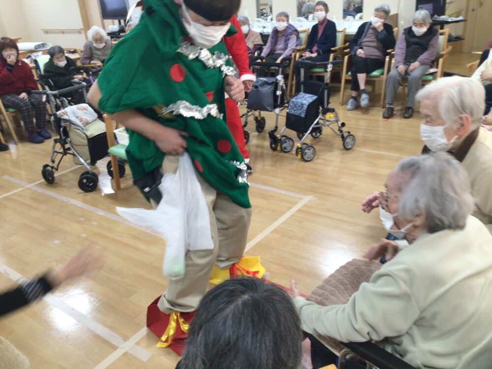 浜松市老人ホーム_12月24日クリスマス会