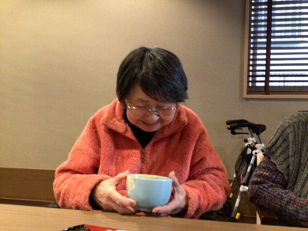 浜松市老人ホーム_新春抹茶会