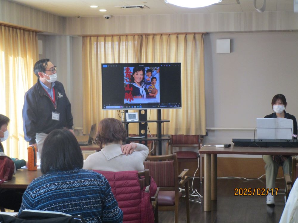 静岡市清水区老人ホーム_ぺんぎんクラブ押切うたごえ喫茶開催