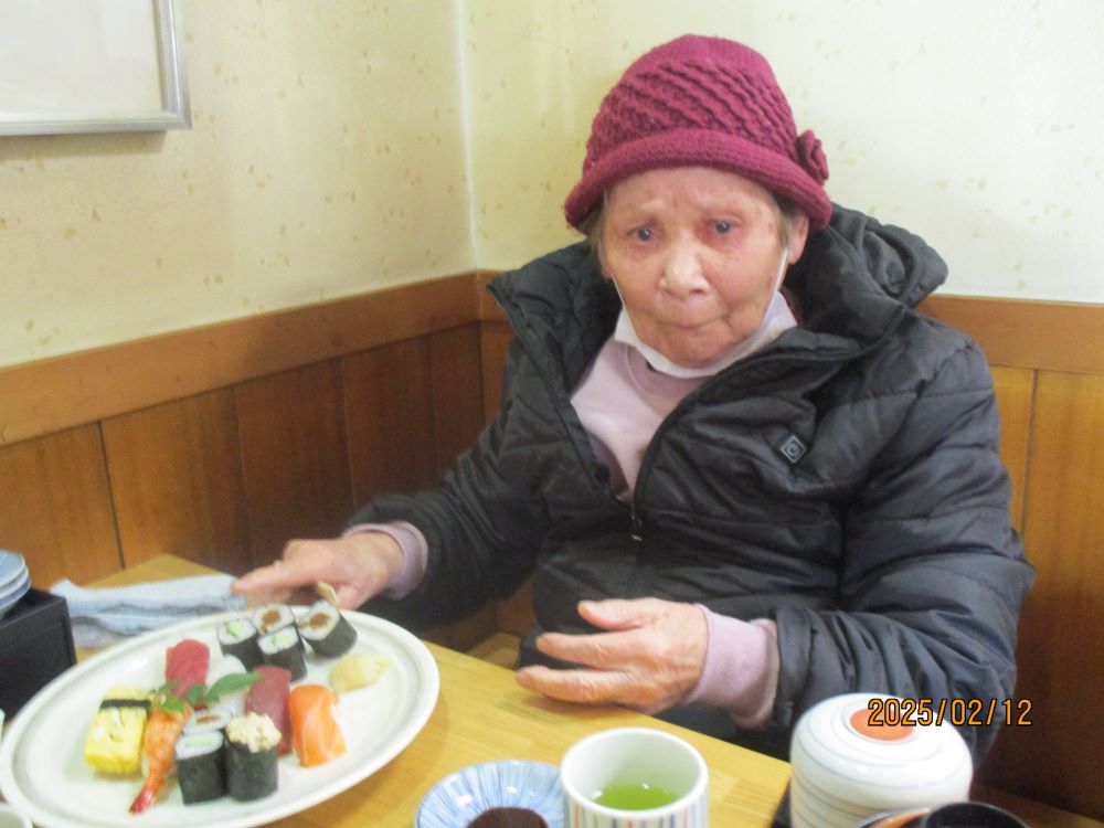 静岡市清水区老人ホーム_食べ歩きツアー吉野寿司