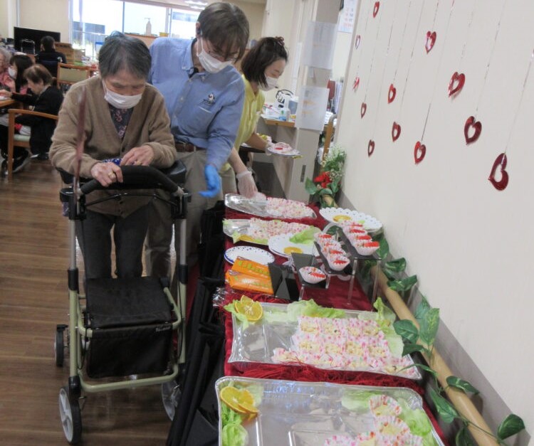 静岡市葵区有料老人ホーム_バレンタインデー