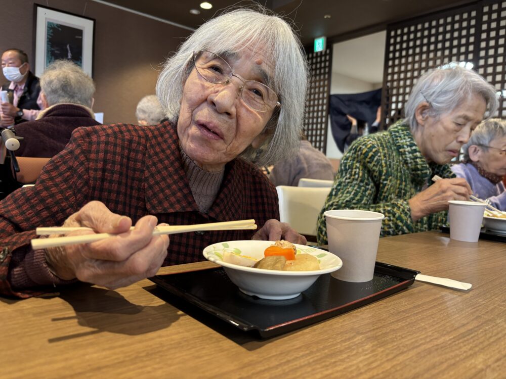 浜松市老人ホーム_あったかおでん初生
