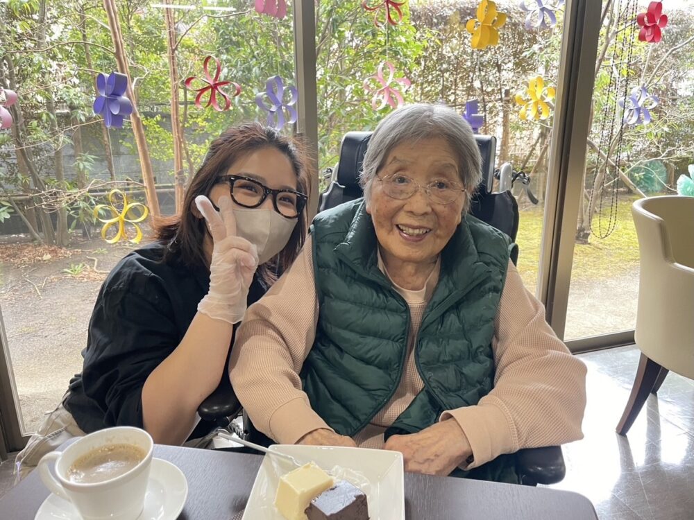 静岡市葵区有料老人ホーム_春カフェ