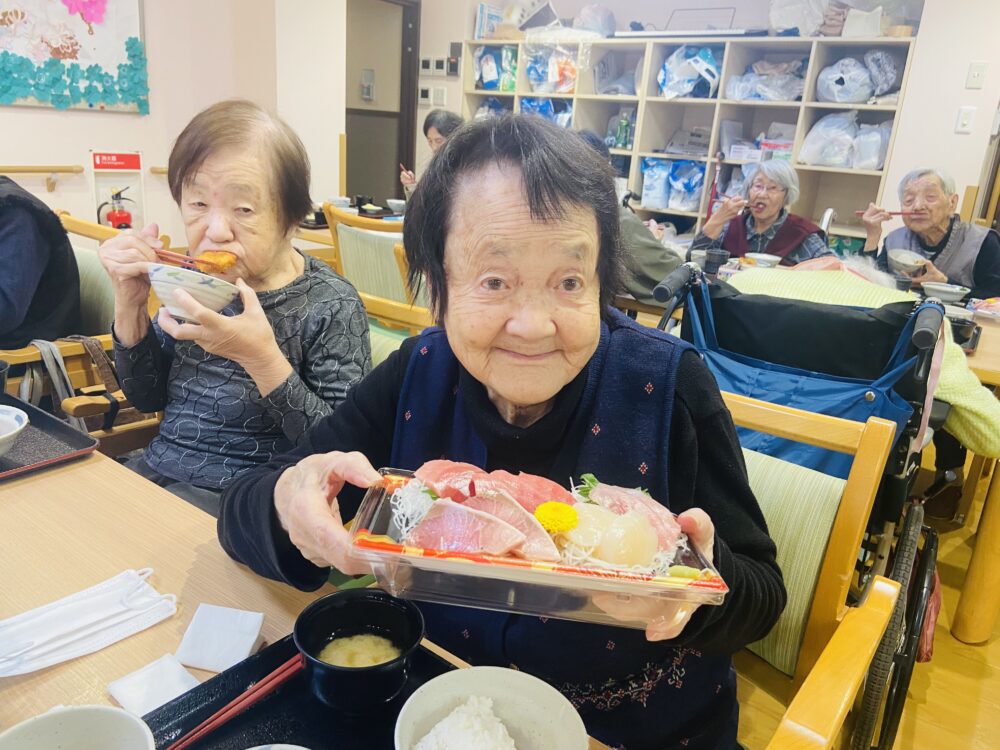 静岡市清水区老人ホーム_4月10日木刺身の日
