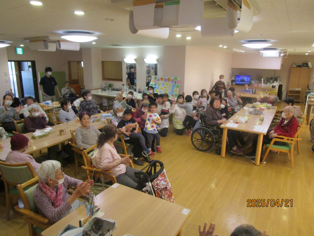 静岡市清水区老人ホーム_手芸クラブ