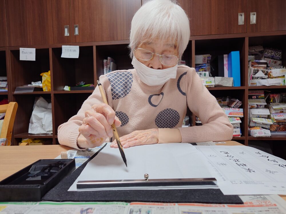 藤枝市老人ホーム_4月のレクリエーション
