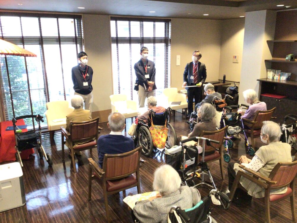 浜松市老人ホーム_靴のサイズの測定会