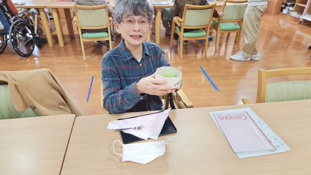 駿東郡長泉町老人ホーム_五感で感じるお茶会